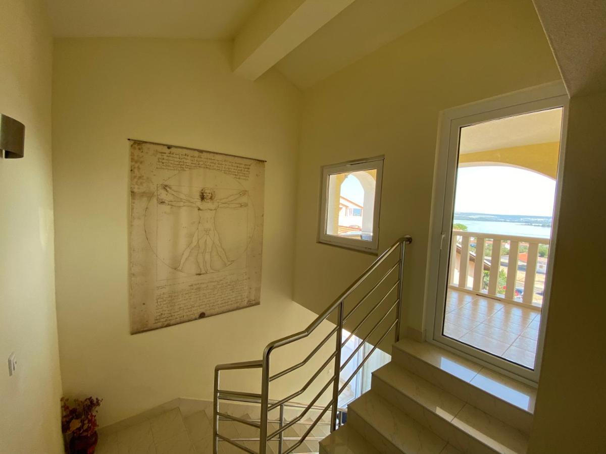 Apartments Villa Lora Kraj  Extérieur photo