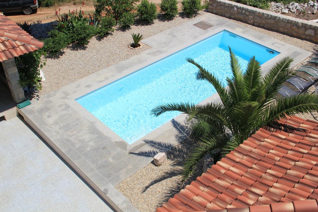 Apartments Villa Lora Kraj  Extérieur photo